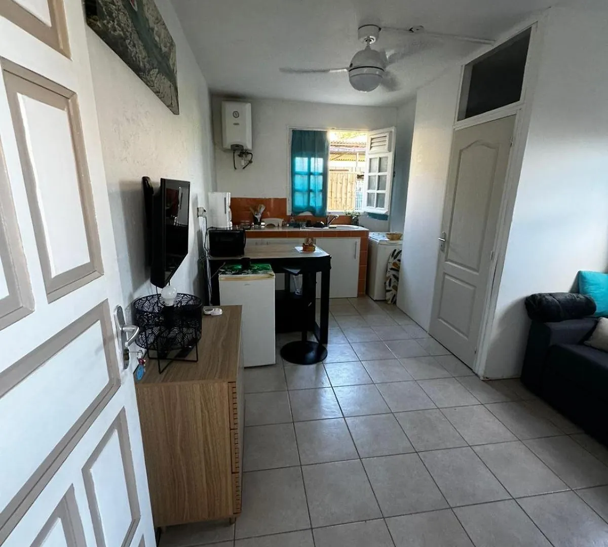 Sweet Paradise Studio A 10 Mn Du Centre En Voiture 法兰西堡 0*,  马提尼克